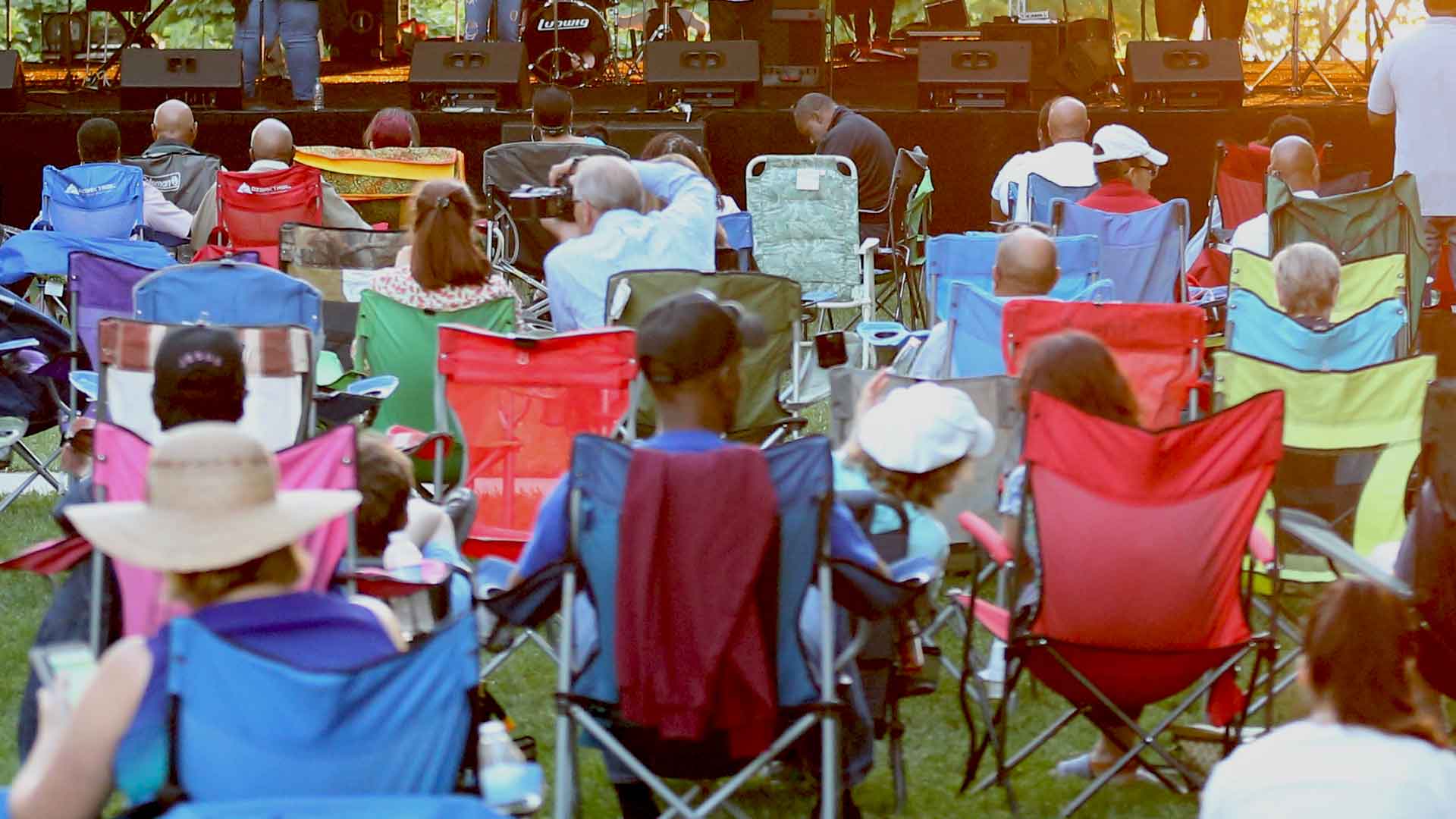 What to bring to an outdoor concert