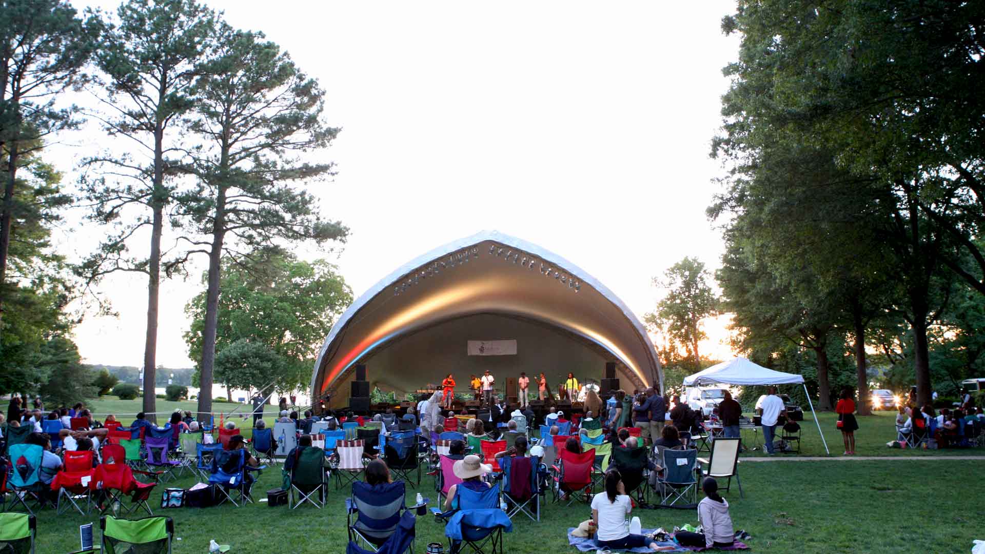 2019 Mulberry Music Festival, on the Townhouse Green